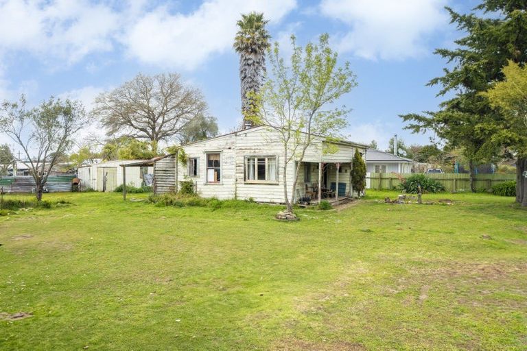 Photo of property in 18 Williams Street, Otane, 4202