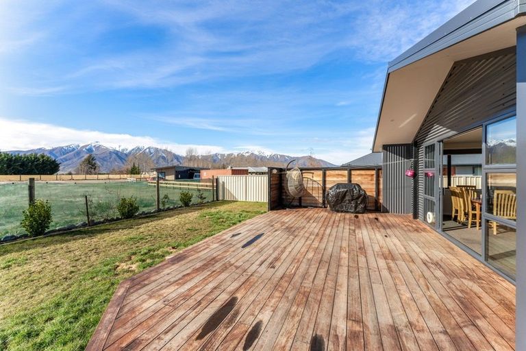 Photo of property in 9 Cirrus Place, Omarama, 9412