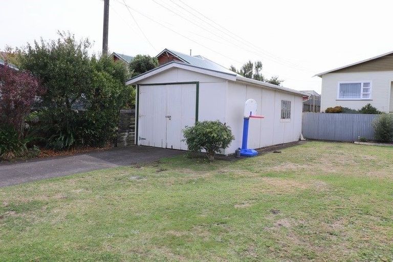 Photo of property in 8a Puriri Street, Gonville, Whanganui, 4501