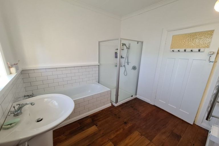 Photo of property in 49 Huatoki Street, Vogeltown, New Plymouth, 4310