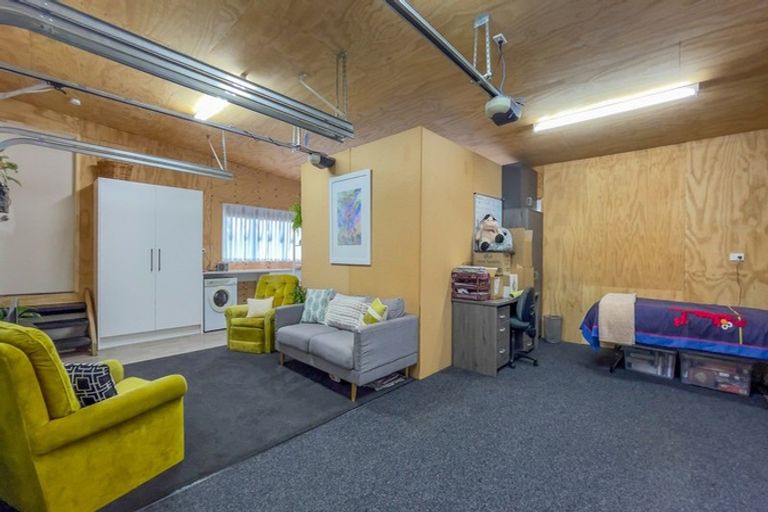 Photo of property in 16 Te Ana Lane, Thames, 3577