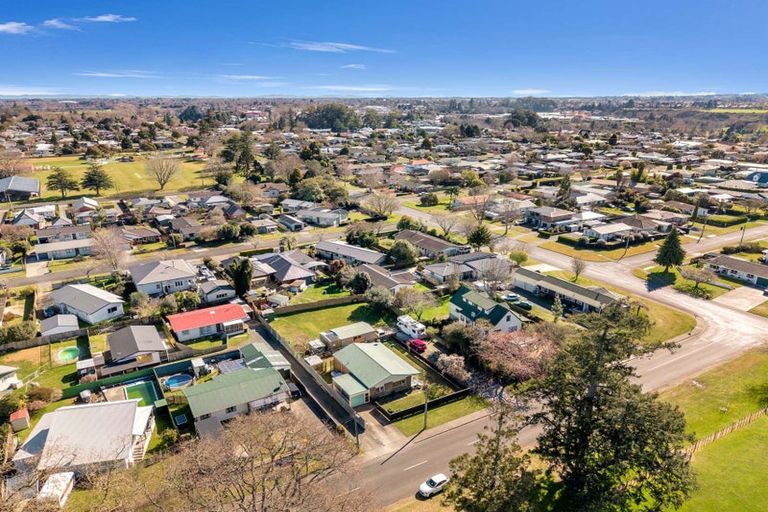 Photo of property in 5 Carlyle Street, Leamington, Cambridge, 3432