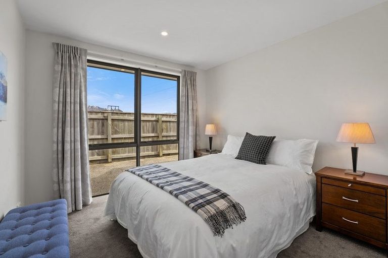Photo of property in 38 Judge And Jury Drive, Lake Hayes, Queenstown, 9304