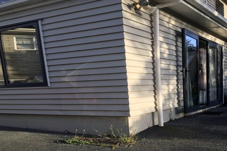 Photo of property in 93 Archers Road, Hillcrest, Auckland, 0629