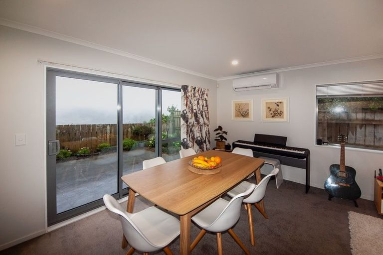 Photo of property in 227 Mark Avenue, Grenada Village, Wellington, 6037