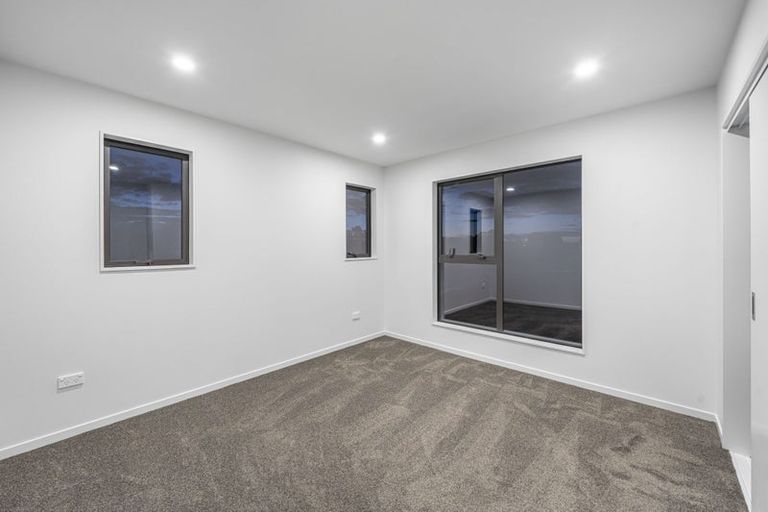 Photo of property in 169 Henwood Road, Westgate, 0814