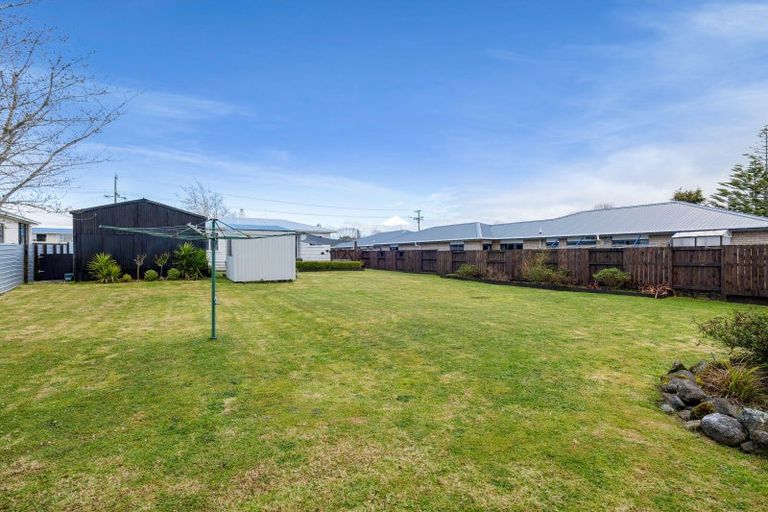 Photo of property in 98 Brecon Road, Stratford, 4332