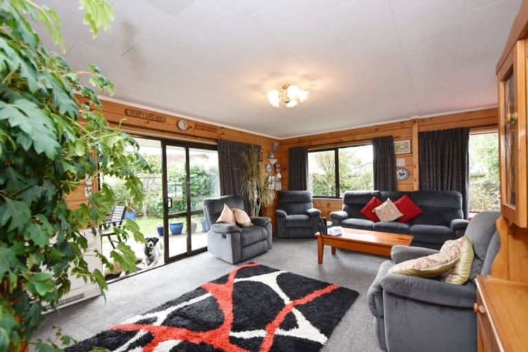 Photo of property in 16 Gretna Street, Heidelberg, Invercargill, 9812