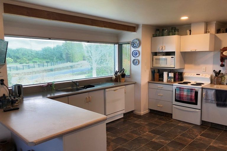 Photo of property in 113 Tanners Point Road, Tanners Point, Katikati, 3177