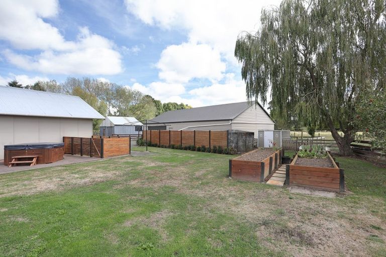 Photo of property in 455b State Highway 1, Bulls, 4894