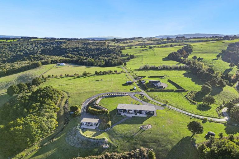 Photo of property in 961a Wiroa Road, Okaihau, 0475