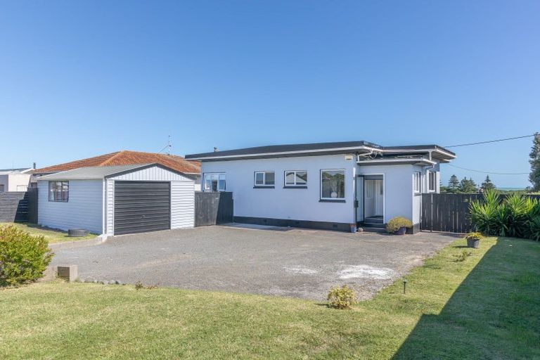 Photo of property in 51a Matai Street, Castlecliff, Whanganui, 4501