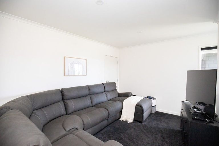 Photo of property in 8 Costello Drive, Ngatea, 3503