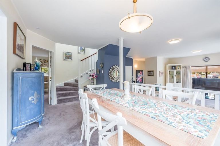 Photo of property in 18 Heath Grove, Waiwhetu, Lower Hutt, 5010