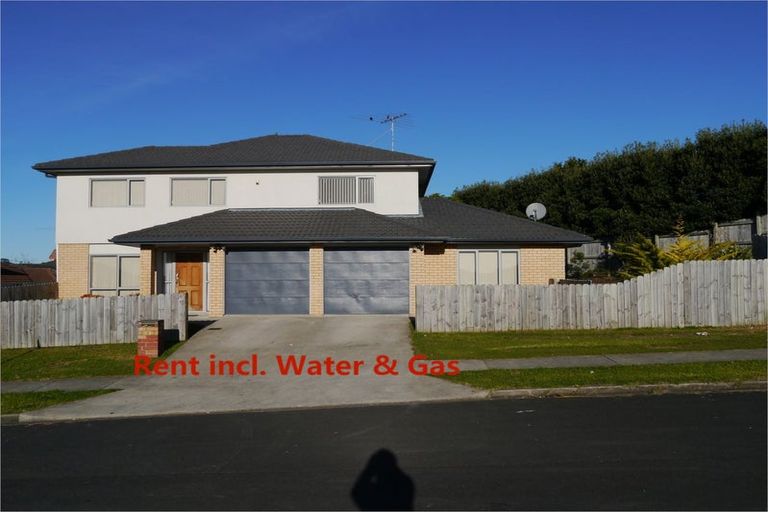 Photo of property in 4 Liscooly Place, Flat Bush, Auckland, 2019