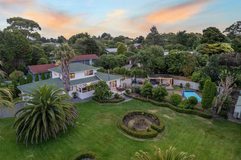 Photo of property in 21 Matai Road, Raumati South, Paraparaumu, 5032