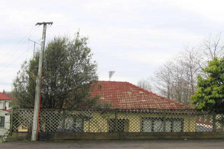 Photo of property in 85 Lake Road, Frankton, Hamilton, 3204