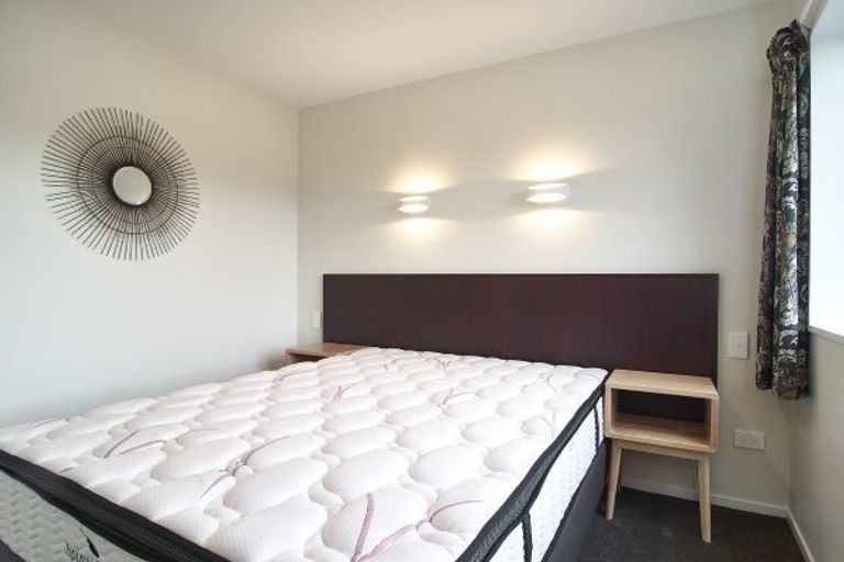 Photo of property in Riverena Flats, 377 Barbadoes Street, Christchurch Central, Christchurch, 8011