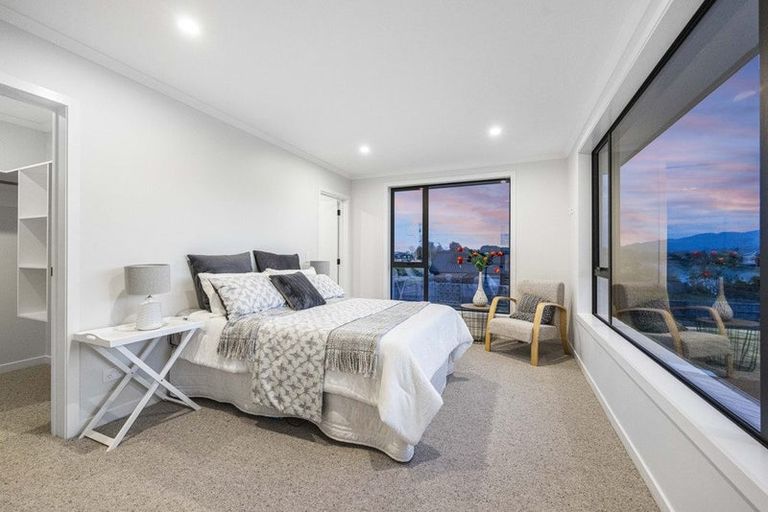 Photo of property in 92 Great South Road, Pokeno, 2402