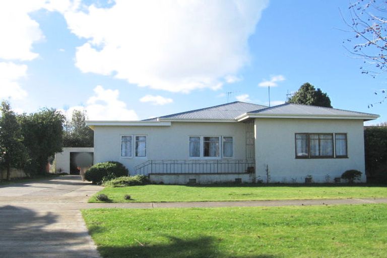 Photo of property in 206 Leo Street, Akina, Hastings, 4122