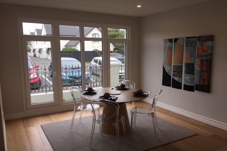 Photo of property in 14 Ayr Street, Riccarton, Christchurch, 8011