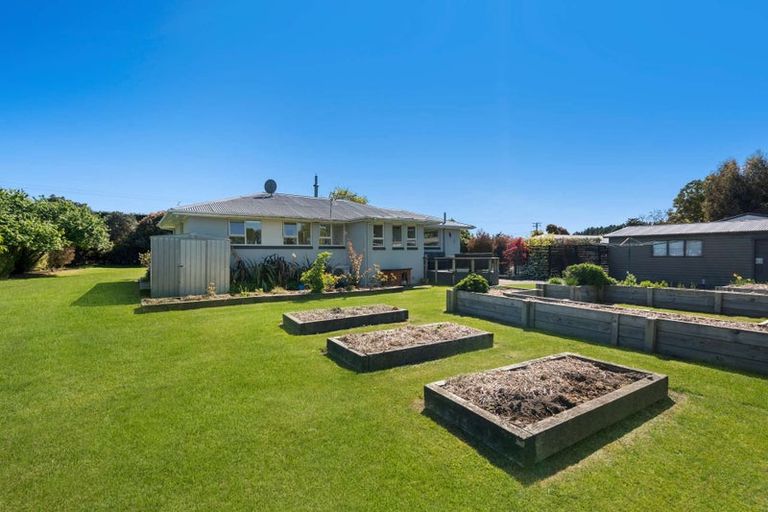 Photo of property in 177 Maddisons Road, Templeton, Christchurch, 7678
