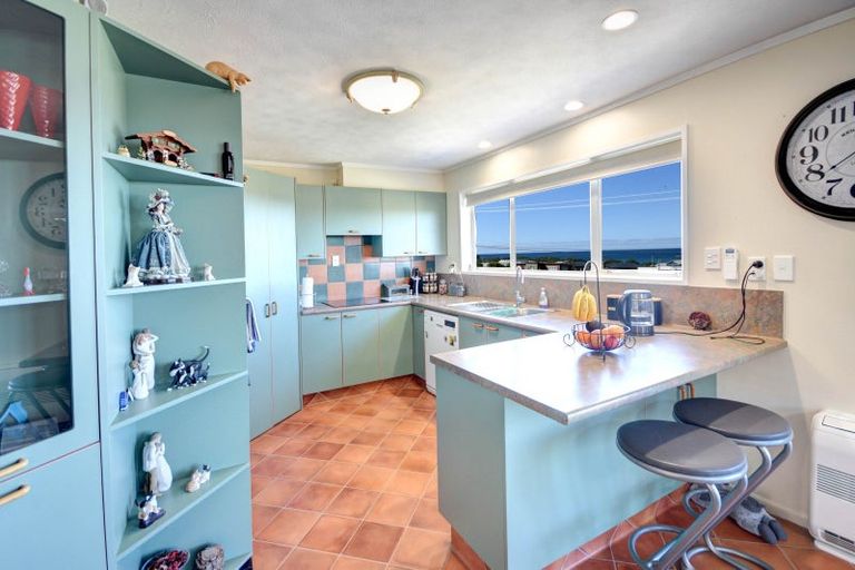 Photo of property in 7 Queen Street, Brighton, Dunedin, 9035