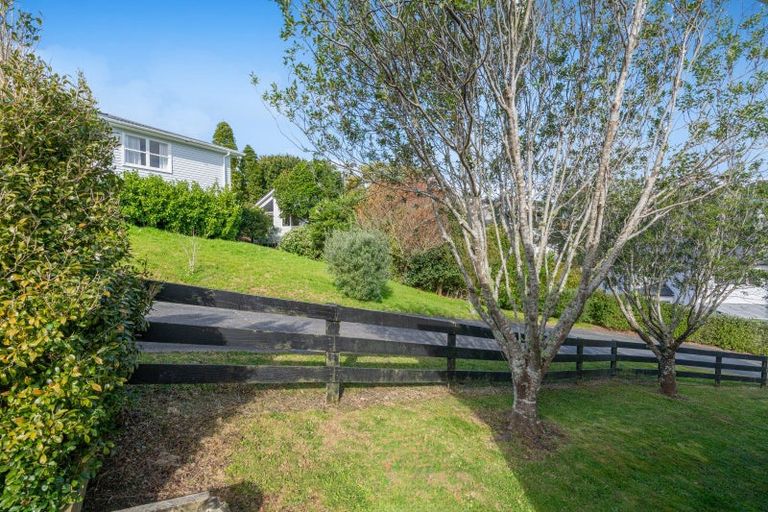 Photo of property in 1 Weka Close, Red Beach, 0932