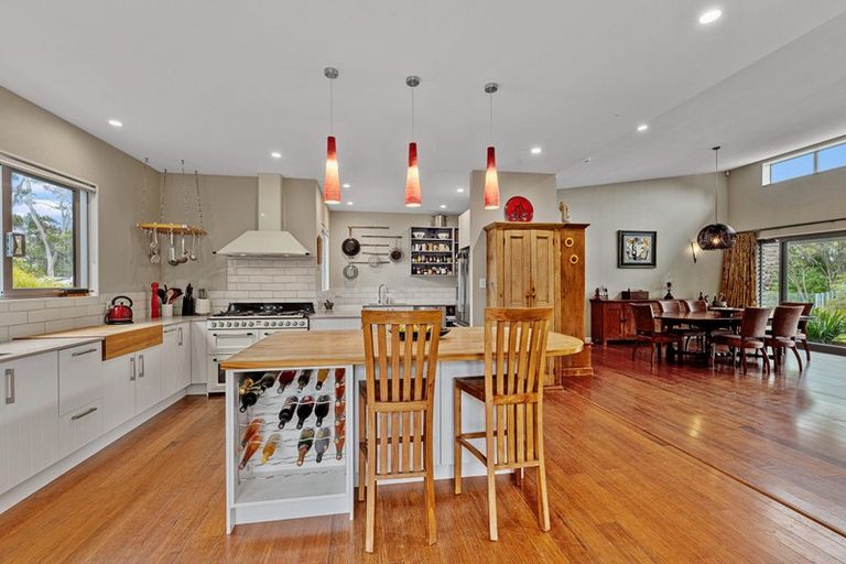 Photo of property in 18 Stevensons Crescent, Albany Heights, Albany, 0793