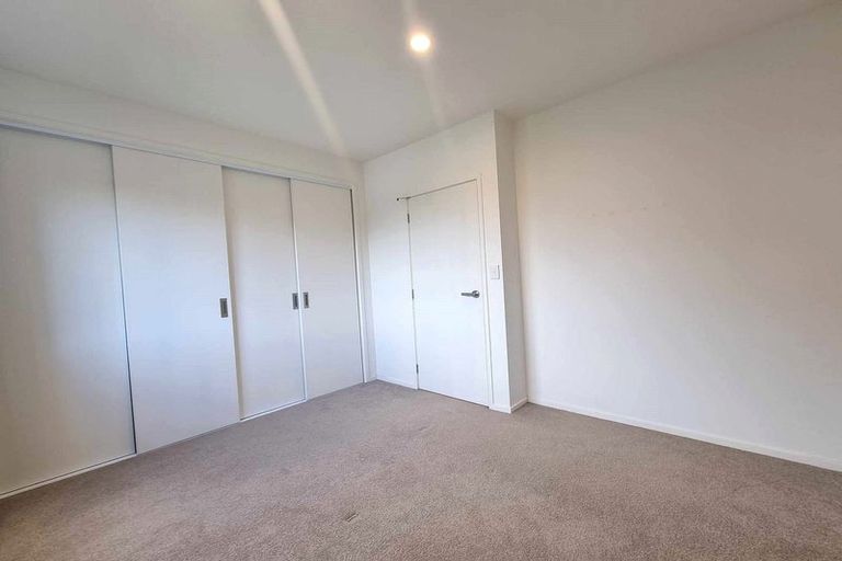 Photo of property in 46 Kotuitui Street, Manukau, Auckland, 2104