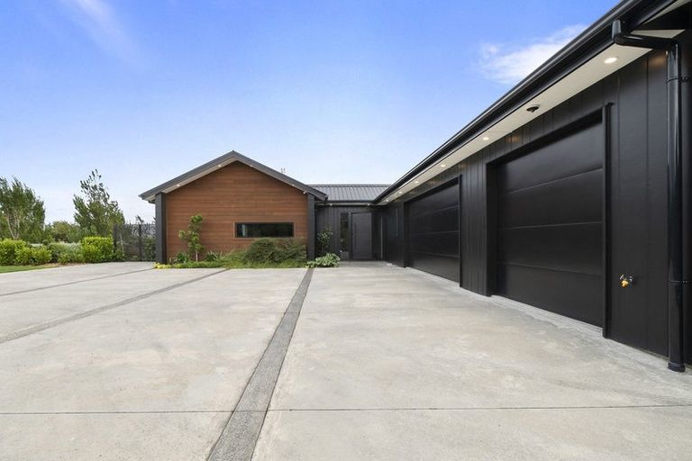 Photo of property in 6 Dickins Lane, Aokautere, Palmerston North, 4471