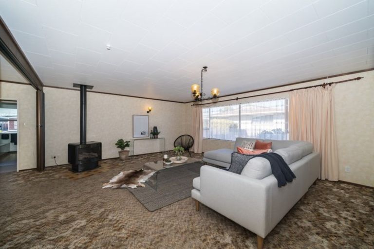 Photo of property in 36 Terry Crescent, Milson, Palmerston North, 4414