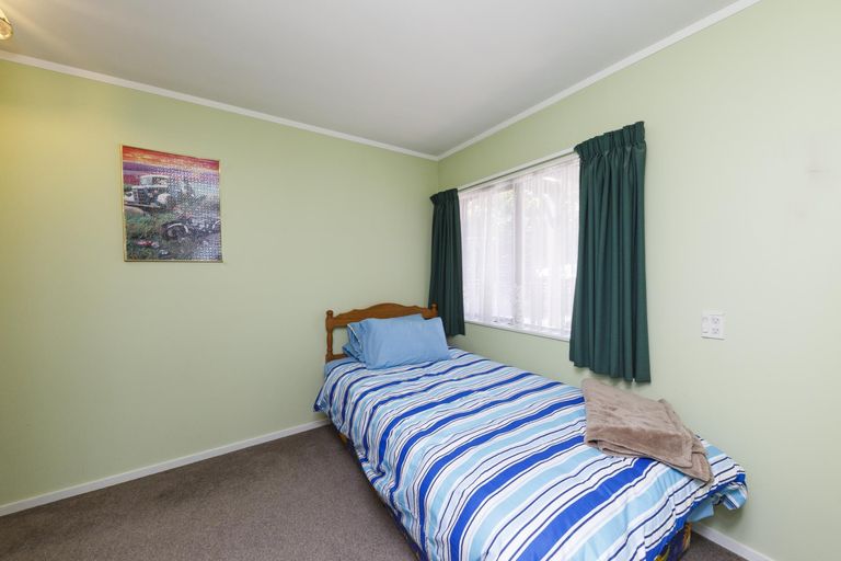 Photo of property in 10 Botanical Road, Takaro, Palmerston North, 4412