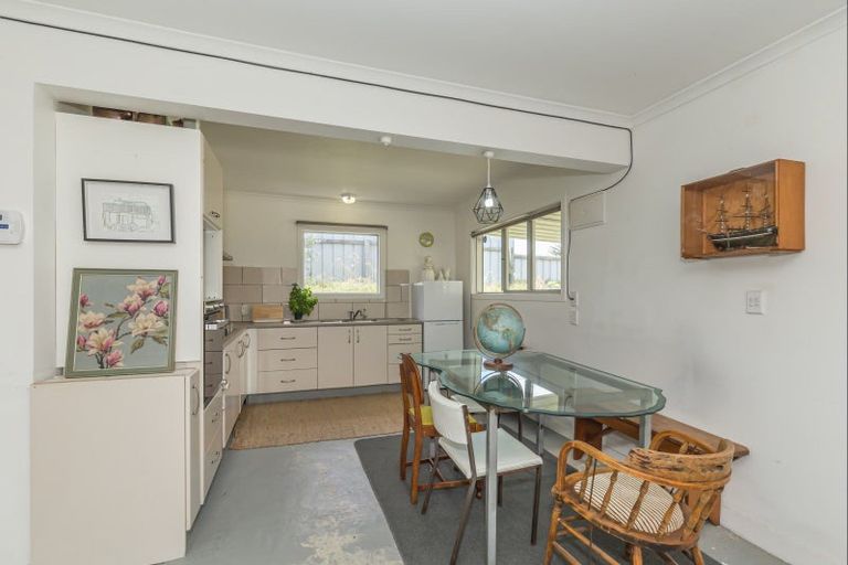 Photo of property in 14 Hunia Terrace, Himatangi Beach, Foxton, 4891