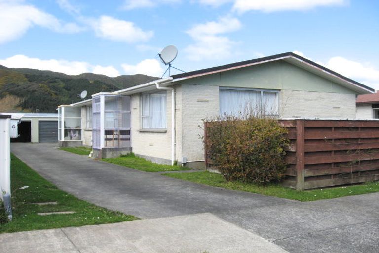 Photo of property in 256b Wellington Road, Wainuiomata, Lower Hutt, 5014