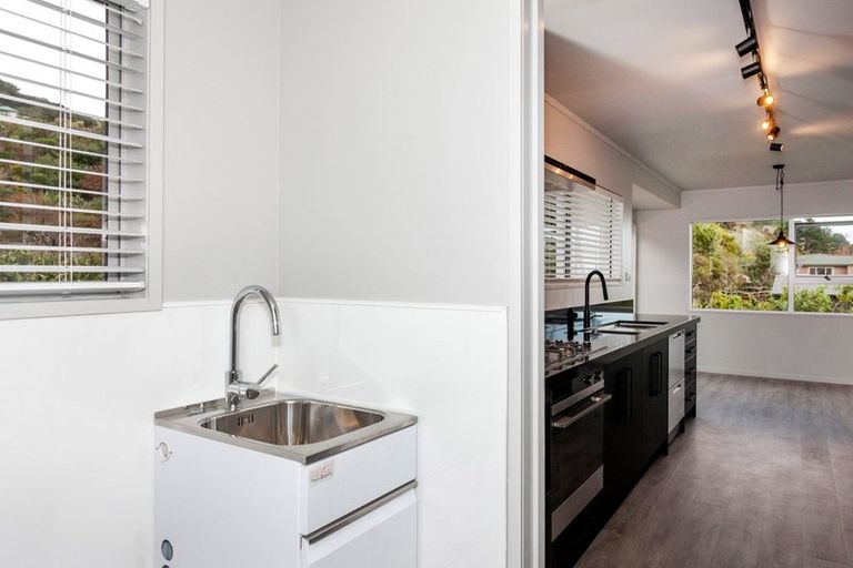 Photo of property in 15 Springfield Avenue, Ngarimu Bay, Thames, 3575