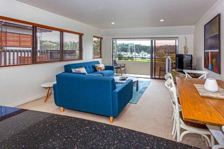 Photo of property in 613c Beach Road, Whangamata, 3620
