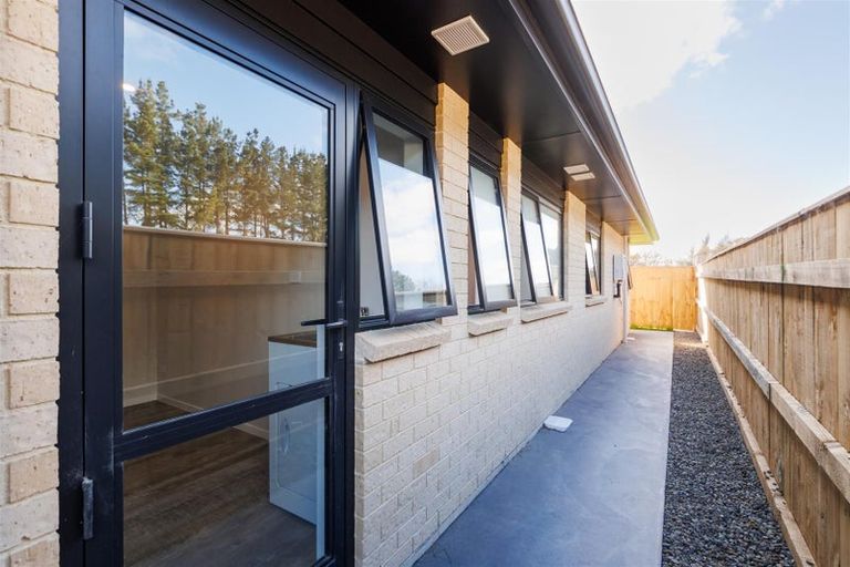 Photo of property in 53 Hereford Street, Marton, 4710