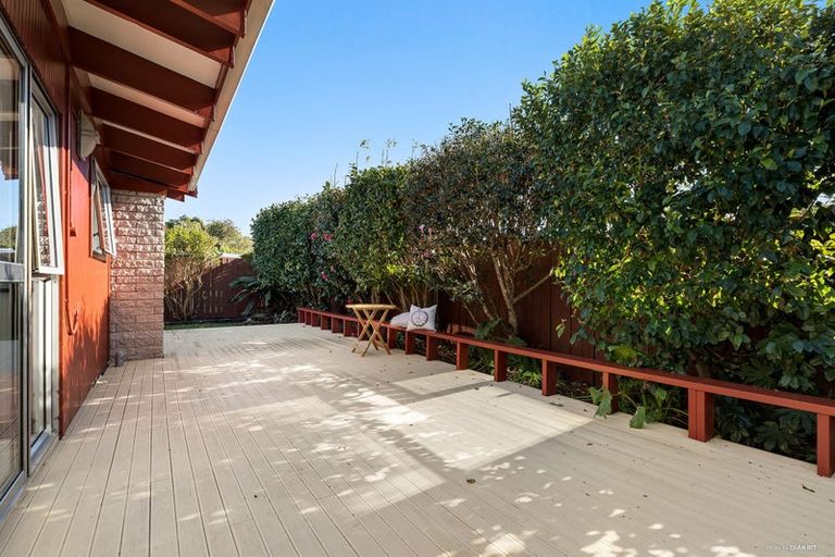 Photo of property in 7/35 Swanson Road, Henderson, Auckland, 0610