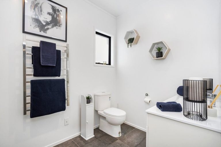 Photo of property in 187 Awaroa River Road, Abbey Caves, Whangarei, 0110