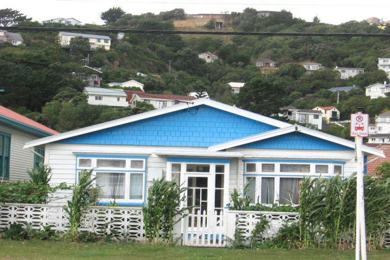 Photo of property in 4 Para Street, Miramar, Wellington, 6022