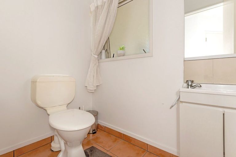 Photo of property in 68 Potae Avenue, Lytton West, Gisborne, 4010