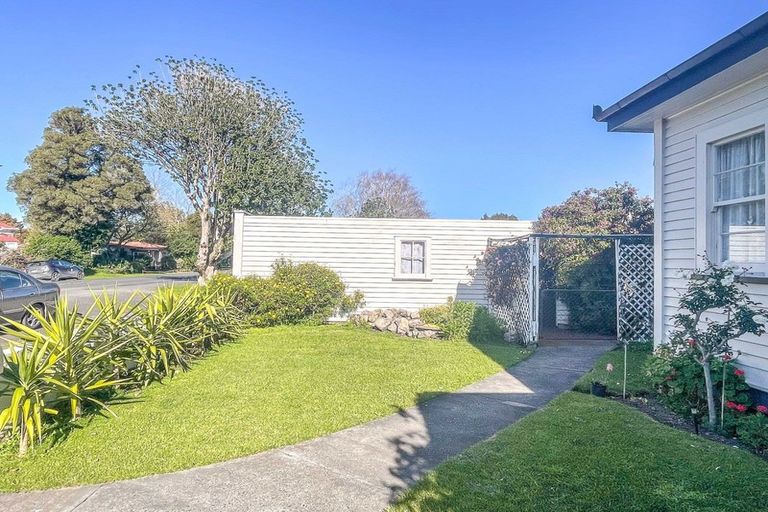 Photo of property in 2 Campbell Street, Wairoa, 4108