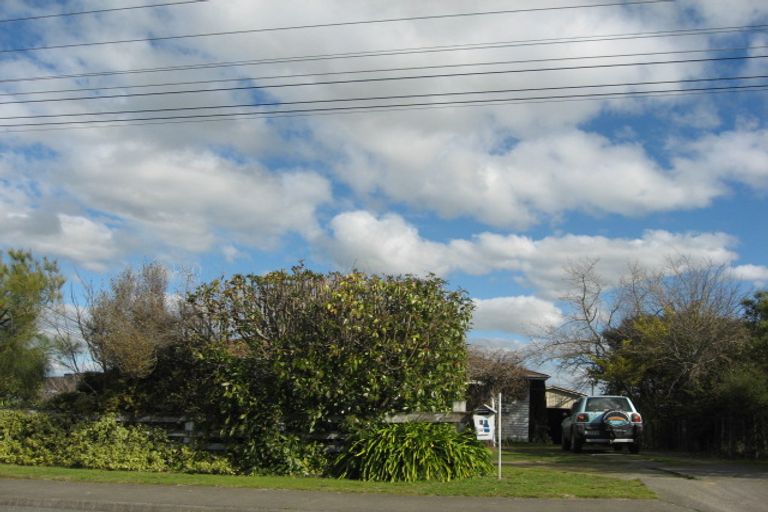 Photo of property in 23 Tamumu Road, Waipawa, 4210