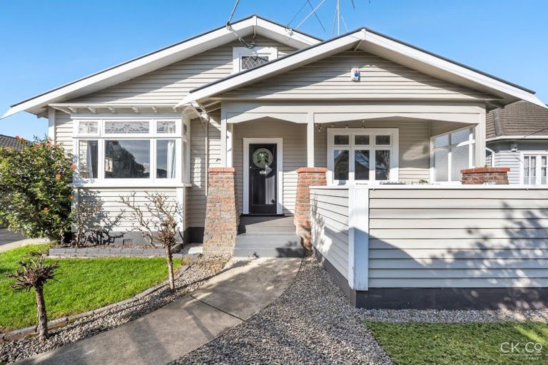 Photo of property in 14 Trafalgar Street, Waiwhetu, Lower Hutt, 5010