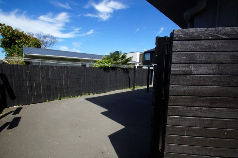Photo of property in 3/22 Springfield Road, St Albans, Christchurch, 8014