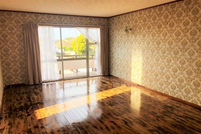 Photo of property in 11 Poto Street, Te Atatu South, Auckland, 0610