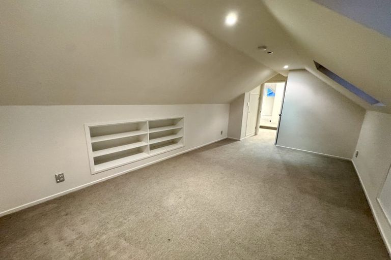 Photo of property in 1/5 Princes Street, Northcote Point, Auckland, 0627