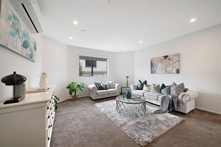 Photo of property in 74b Stamford Park Road, Mount Roskill, Auckland, 1041