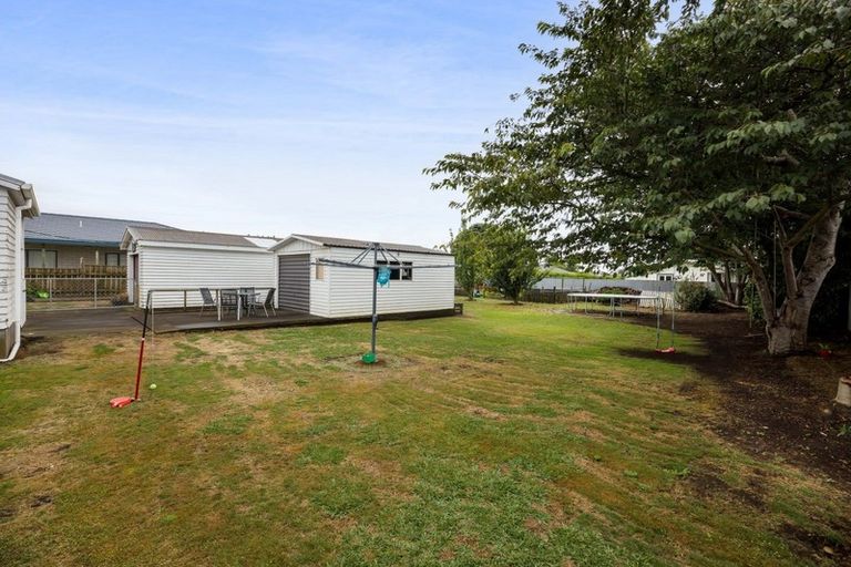 Photo of property in 28 Patu-kukupa Street, Manaia, 4612